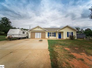 7 Avis Ct, Greer, SC 29651