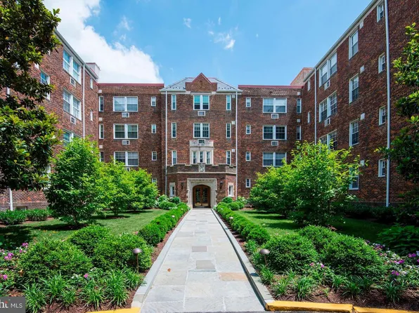 3051 Idaho Ave NW APT 101, Washington, DC 20016