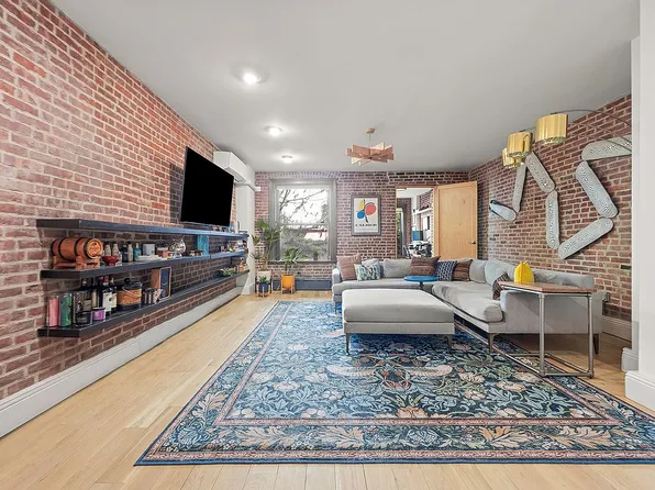 2101 5th Ave, New York, NY 10035