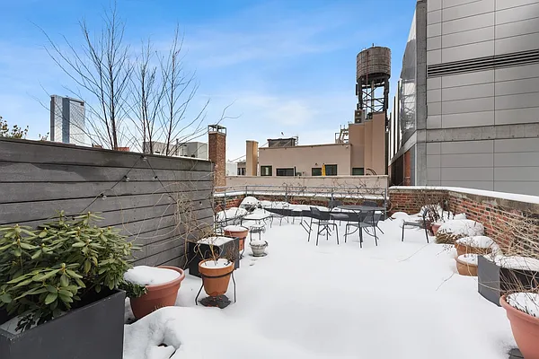 Rented by Corcoran | media 26