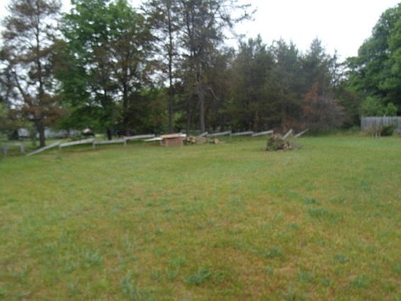 2nd image of 569 Pembroke Dr
