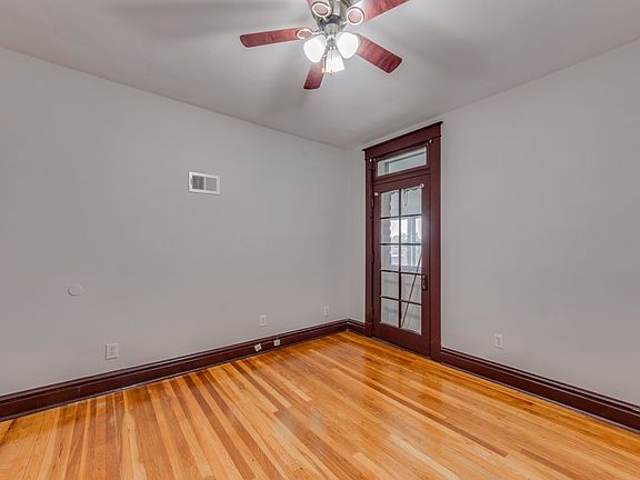 4th image of 5317 Itaska St #2F