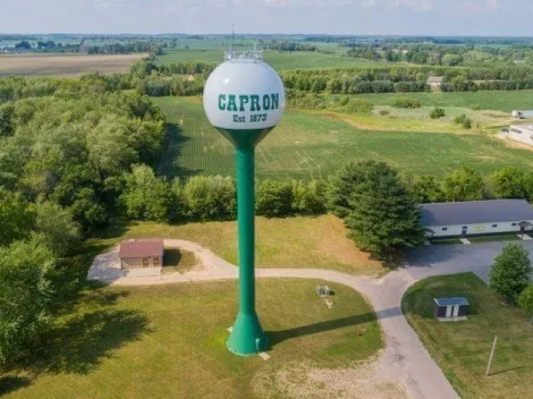 360 Cloud Mist Dr, Capron, IL 61012