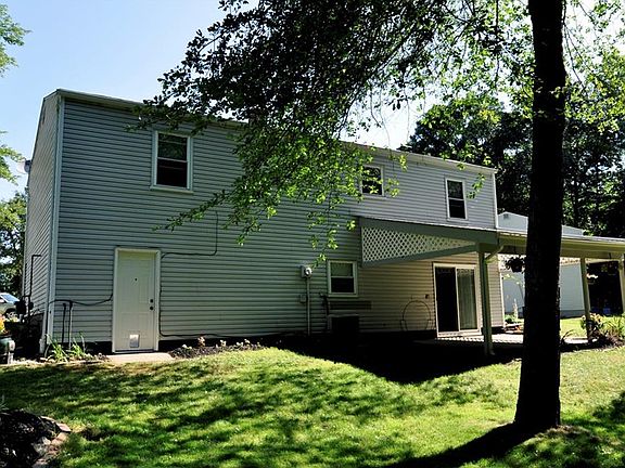 5th image of 1941 Thorpe Cir