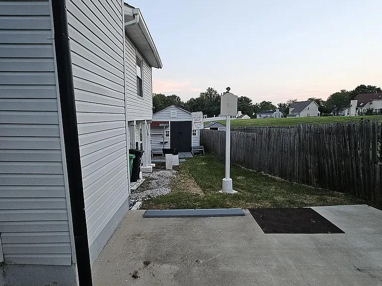 9509 Vermell Pl — Photo 52