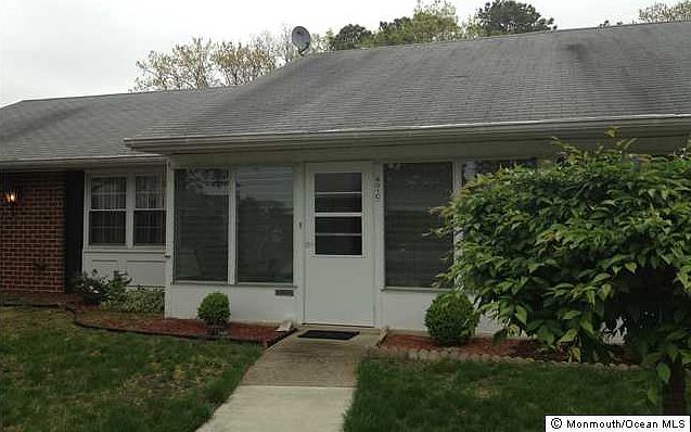 1st image of 801A Balmoral Ct