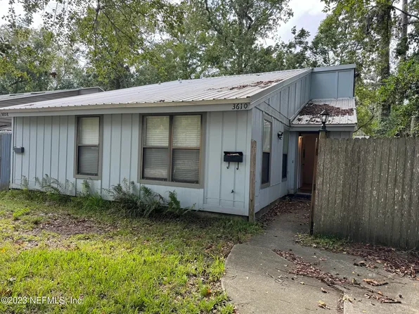 3610 COLLEGE Place, Jacksonville, FL 32205