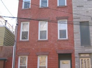 203 6th St #6, Hoboken, NJ 07030