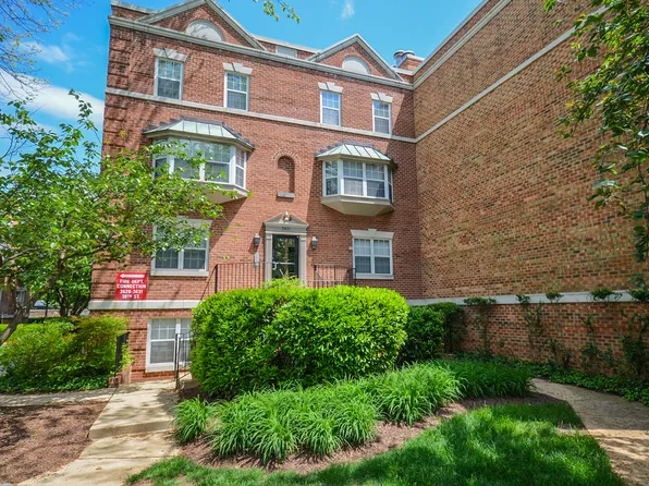 3631 38th St NW APT 102, Washington, DC 20016