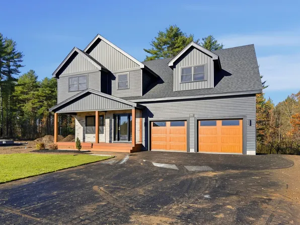21 Lily Lane, Londonderry, NH 03053