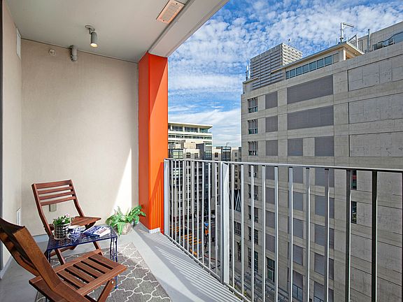 Private Balcony 