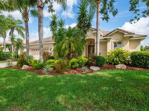 4912 Sabal Lake Cir, Sarasota, FL 34238