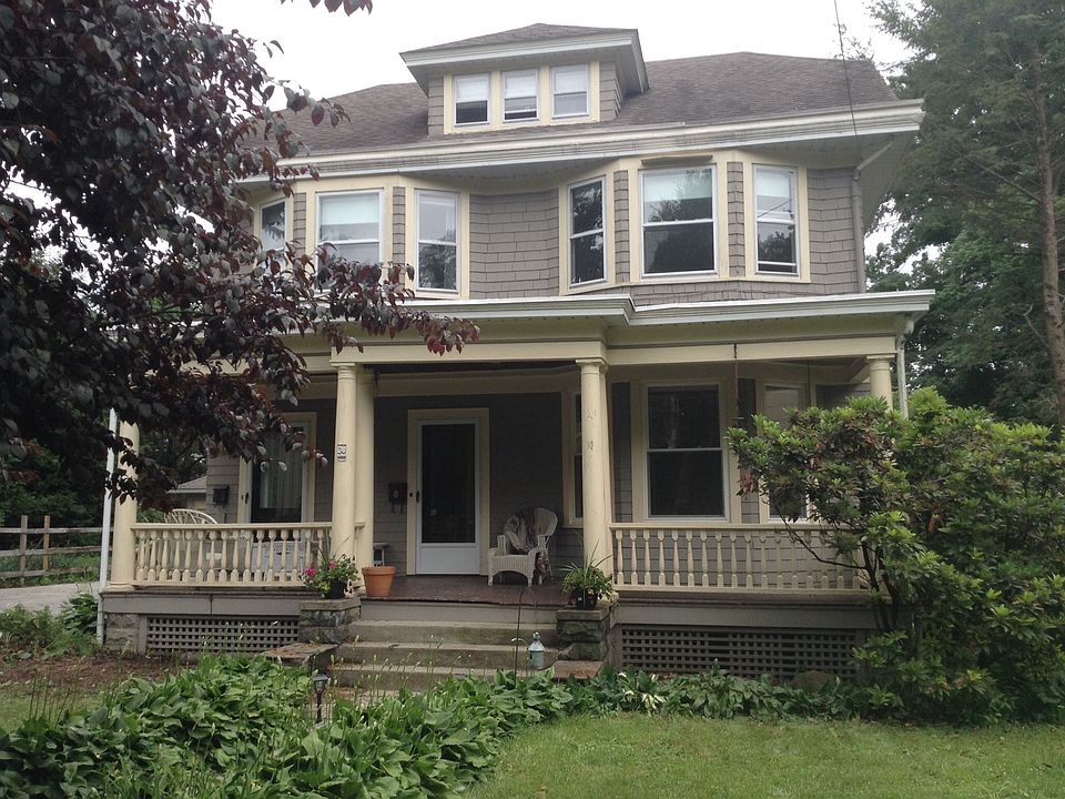 1st image of 30 Van Wyck St