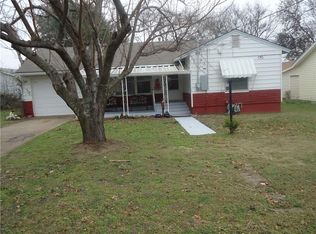105 Sewell Ave, Midlothian, TX 76065
