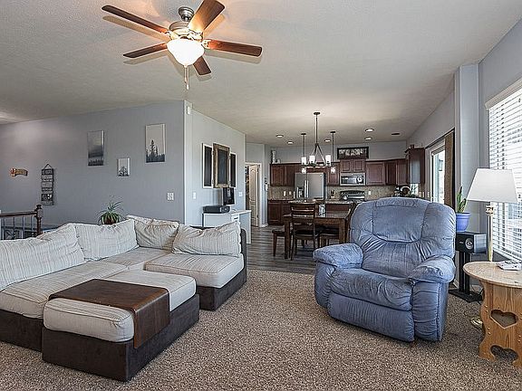 5th image of 4615 S 198th Ave