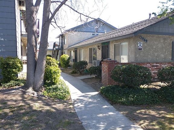 2nd image of 3969 Genevieve St APT C