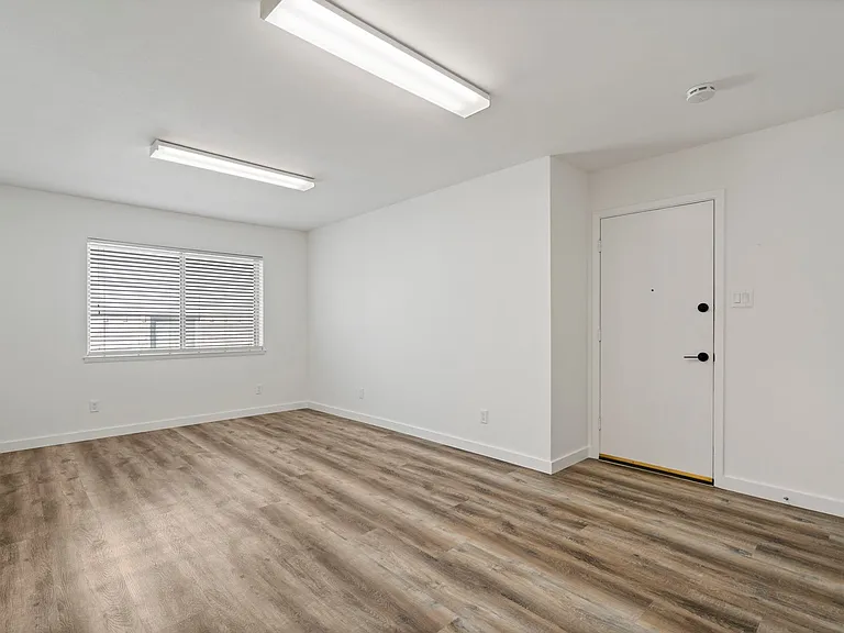 12611 High Meadow Dr — Photo 19