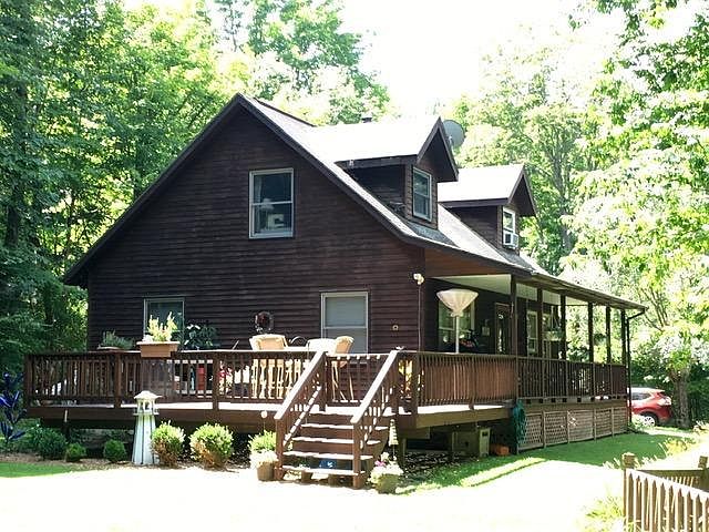 1st image of 489 Midline Rd