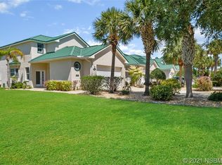423 Bouchelle Dr, New Smyrna Beach, FL 32169