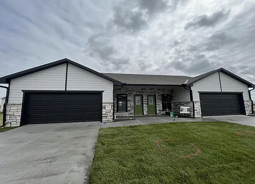 296 Capstone Dr Photo 1