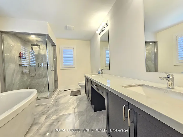 48 Duxbury Rd — Photo 17