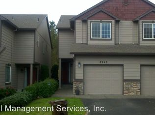 8943 SW Arborcrest Ct, Portland, OR 97225