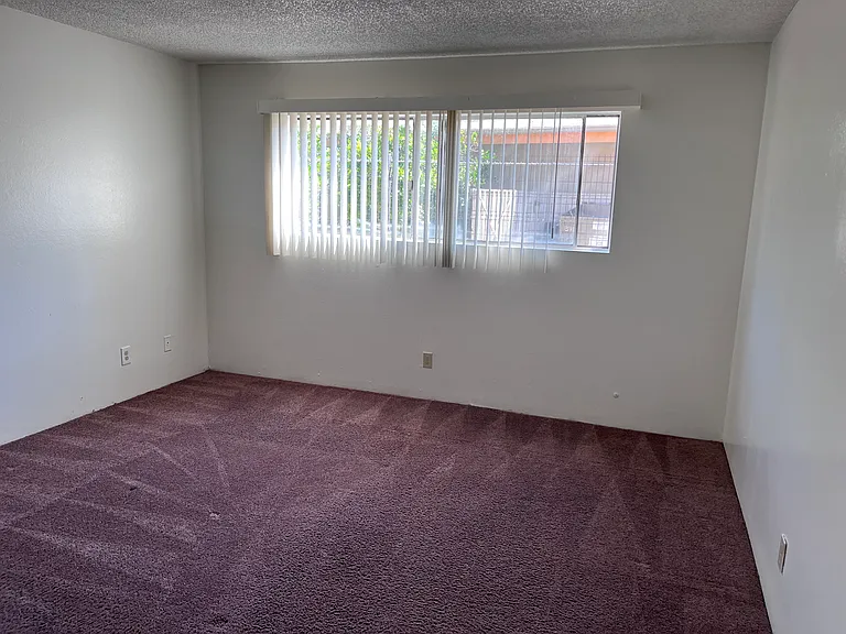 13955 Coteau Dr — Photo 33