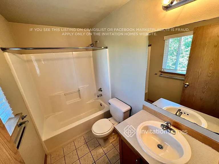 6316 56th Dr NE — Photo 17