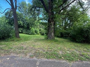 546 Cedar St, Bourbon, MO 65441