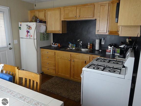 4th image of 5123 Silver Shores Ln #4