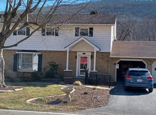 3005 Winterberry Ave, Covington, VA 24426