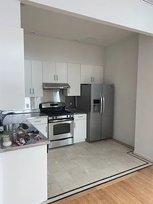 Rented by R New York | media 16