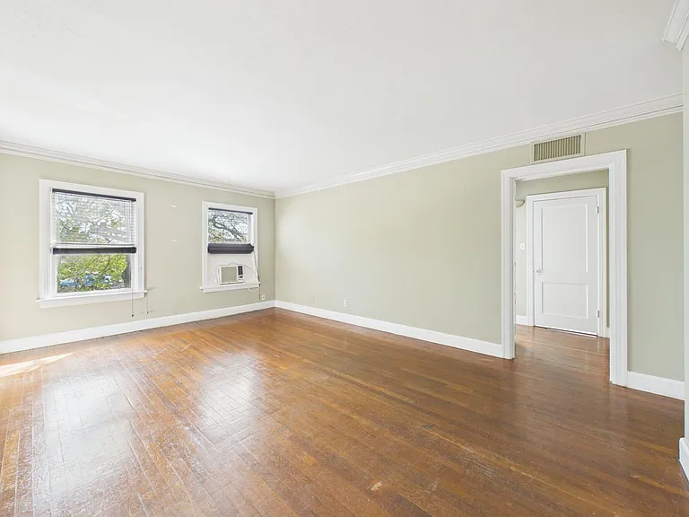 1920 Richmond Ave #4 — Photo 5