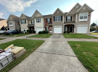 419 Jasmine Ct, Cumming, GA 30040