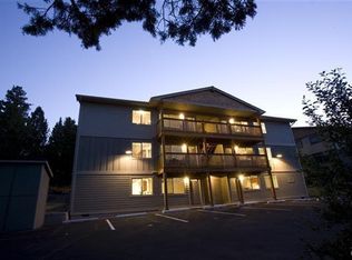 1030 NW Roanoke Ave, Bend, OR 97703