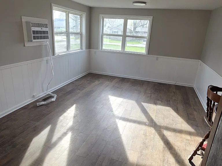 136 Villa Nova Blvd — Photo 4