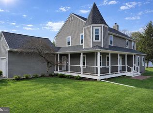 565 Hulmeville Rd, Langhorne, PA 19047