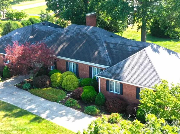 51 Edgewood Dr, Shelby, OH 44875