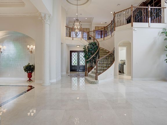 5th image of 129 Terra Linda Pl