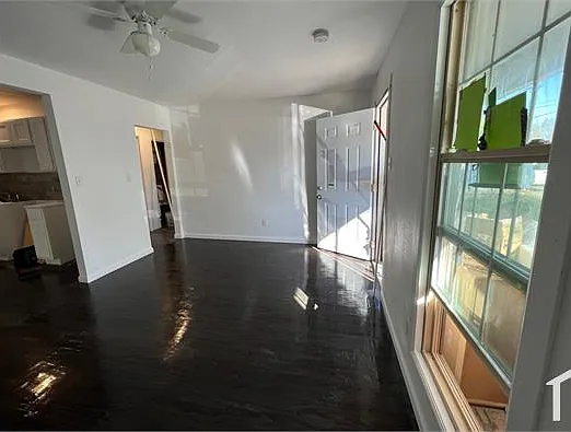 7820 Corina Dr — Photo 26