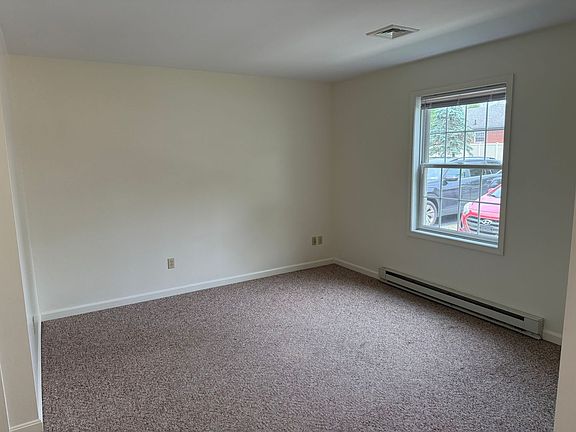3rd image of 614-616 W King St #614KING