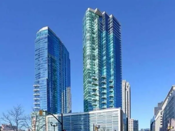 77 Hudson Street image 1 of 31