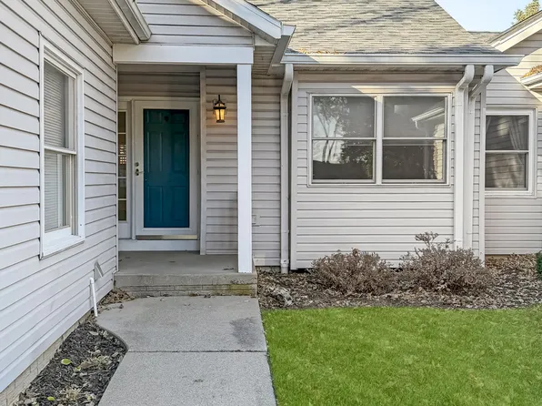 3445 Daren Dr #3445, Freeport, IL 61032