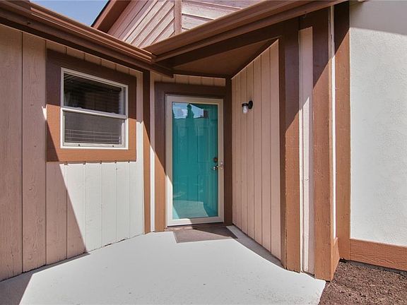 2nd image of 4113 Gamay Ln
