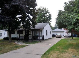 5915 Harvest Ln, Toledo, OH 43623