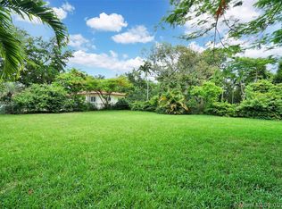 661 NE 120th St, Biscayne Park, FL 33161