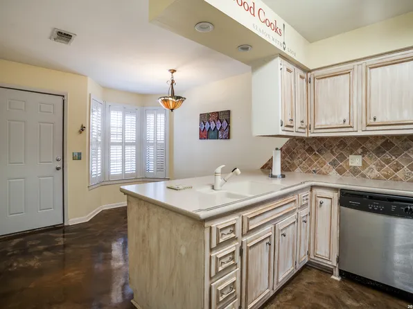 5359 Fredericksburg #515, San Antonio, TX 78229