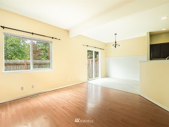 2nd image of 961 Loves Hill Drive #13
