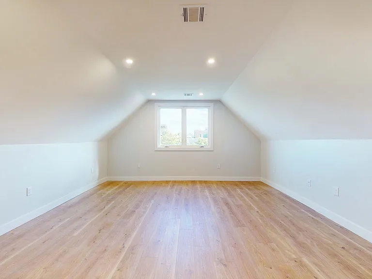 138 Shippen St #3 — Photo 8