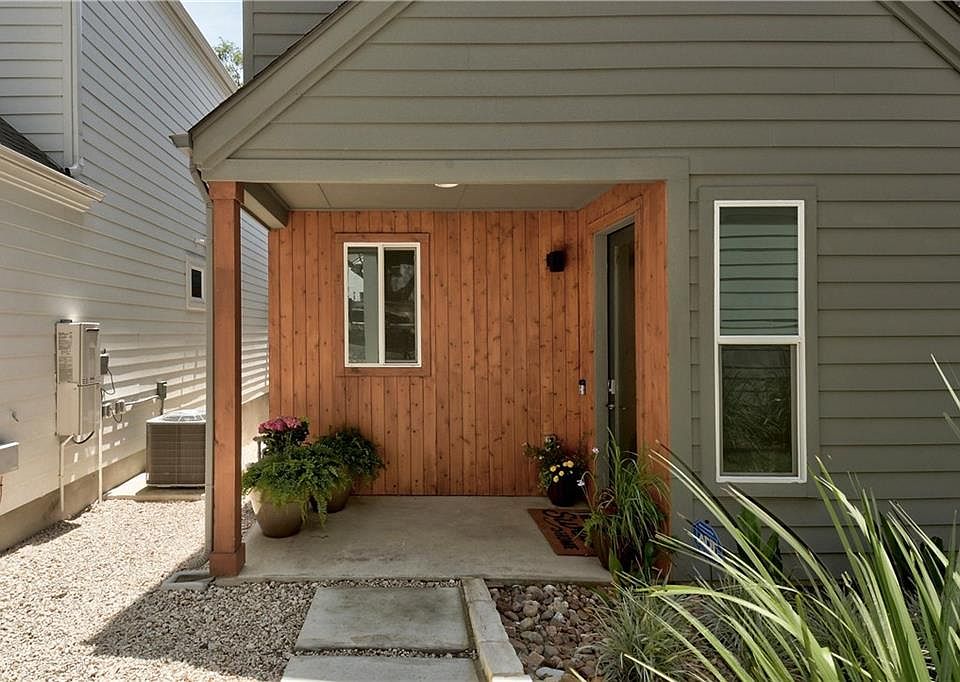 1st image of 3203 Aldwyche Dr